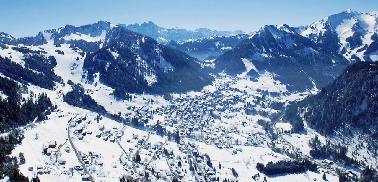 Appartement Spacieux A Chatel Avec Vue Sur La Montagne Et Terrasse Privee 0*,